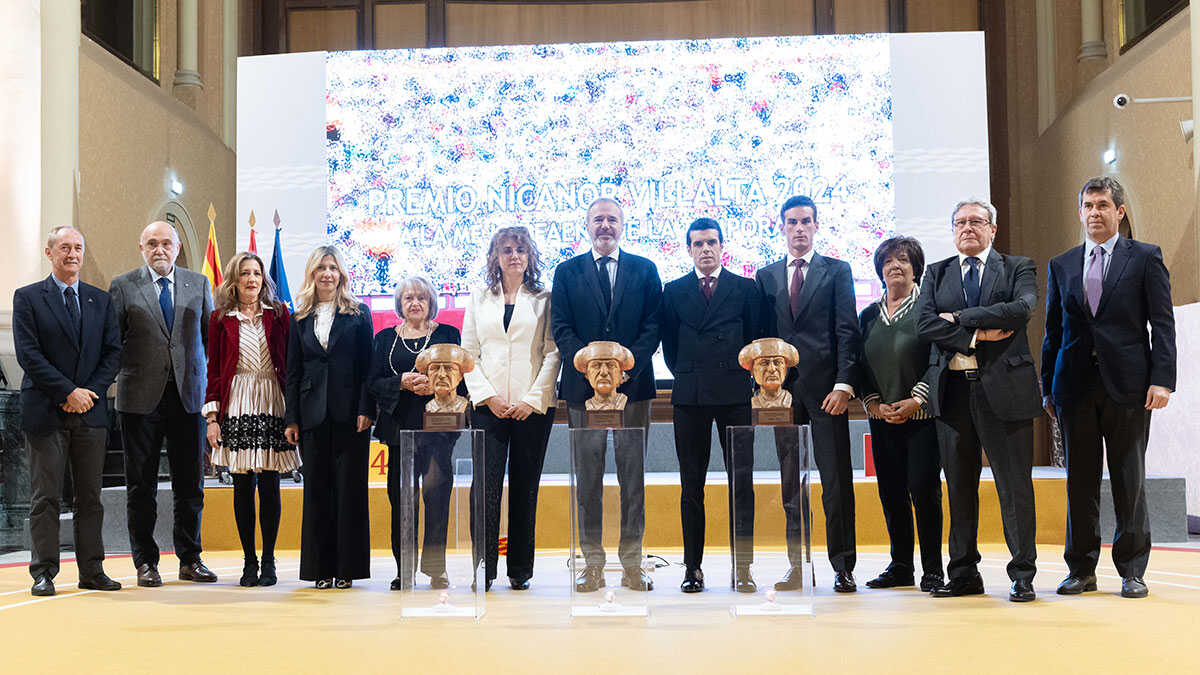 Dos jóvenes toreros aragoneses devuelven la ilusión a los ruedos con el premio Nicanor Villalta