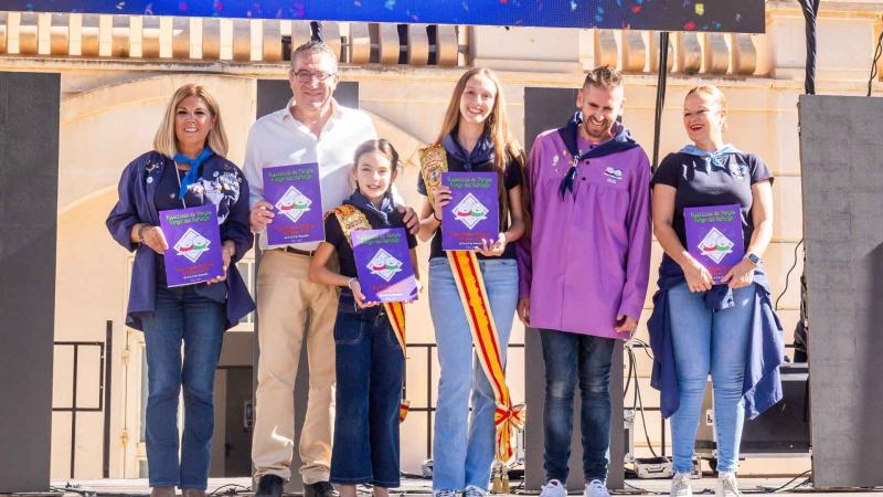 La Associació de Penyes presenta su 'Llibret' de fiestas.