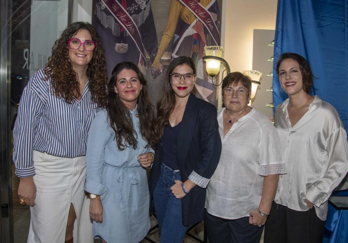 Ana, la arquitecta #enchulada