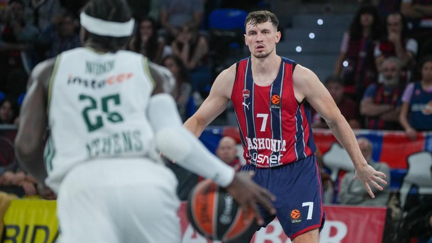 Alivio en el Baskonia con Rodions Kurucs