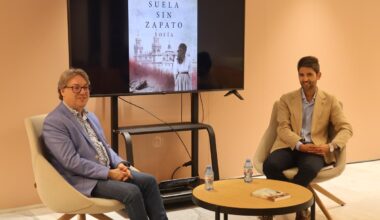 Eloy Cubillo presenta su libro 'Una suela sin zapato' en el Centro de Interpretación de la Cultura Mediterránea