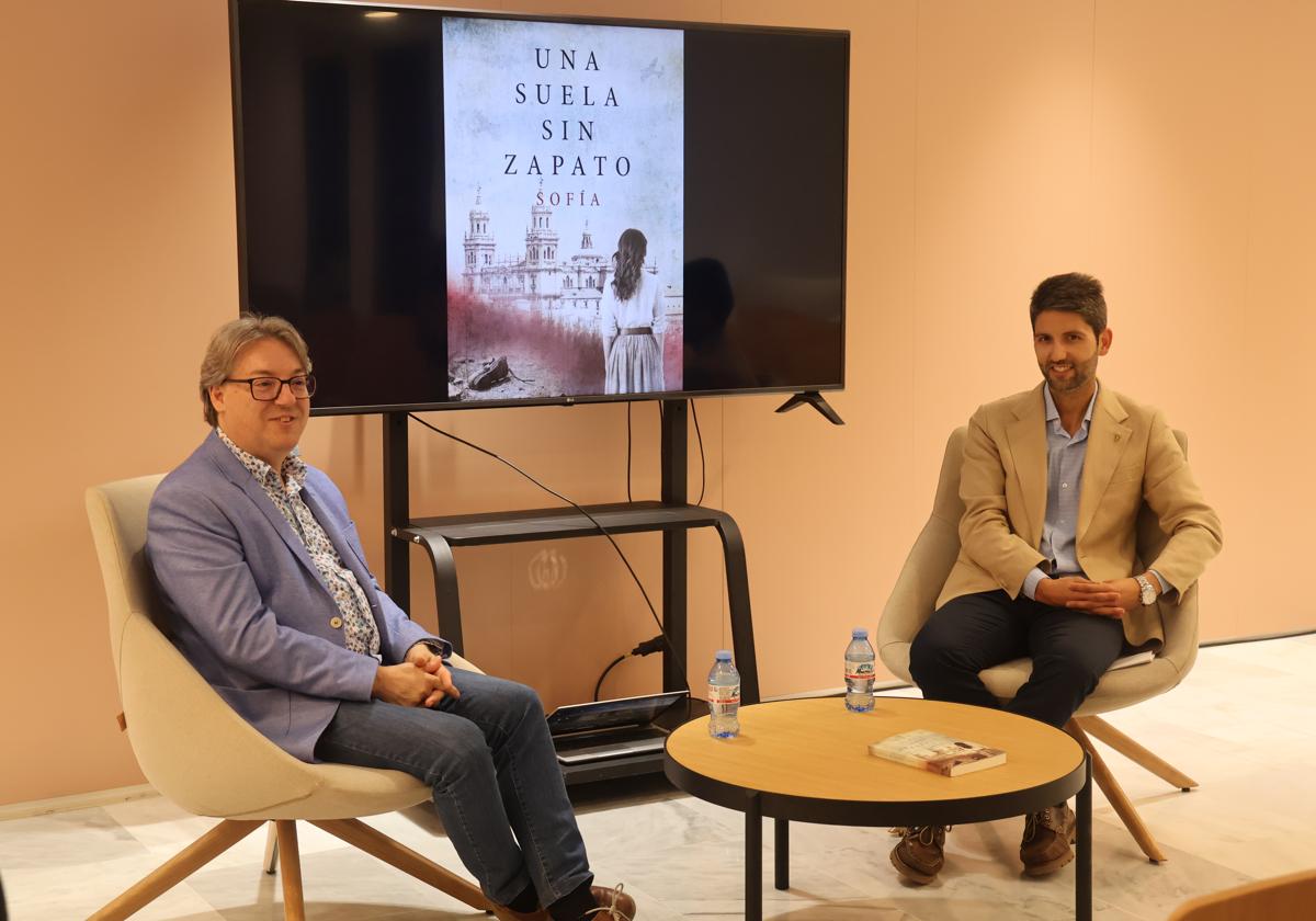 Eloy Cubillo presenta su libro 'Una suela sin zapato' en el Centro de Interpretación de la Cultura Mediterránea