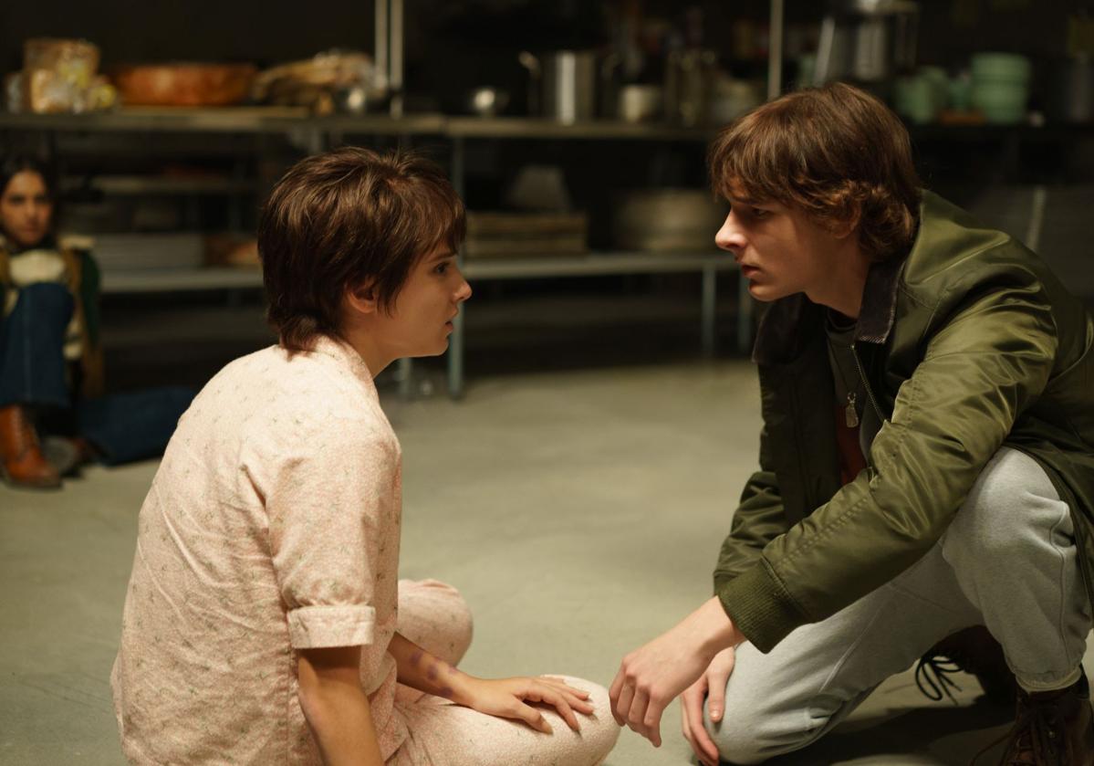 Imagen principal - Tres fotogramas de la película.