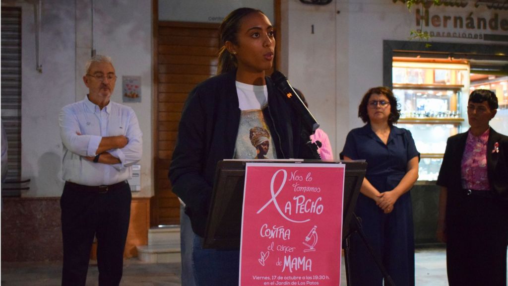 Rosa Sánchez: "El Día del Cáncer de Mama, una fecha para reflexionar y actuar"