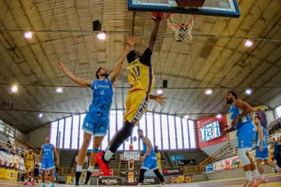 J.3: El Class Sant Antoni Ibiza lidera con autoridad el primer paso al frente de la temporada