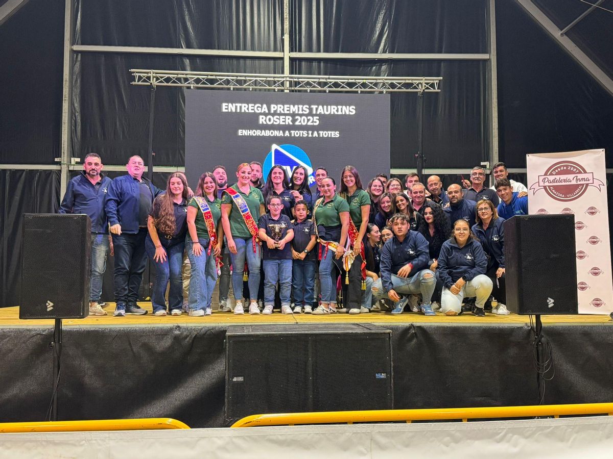 Alegría entre los galardonados por tener el toro con mejor salida.