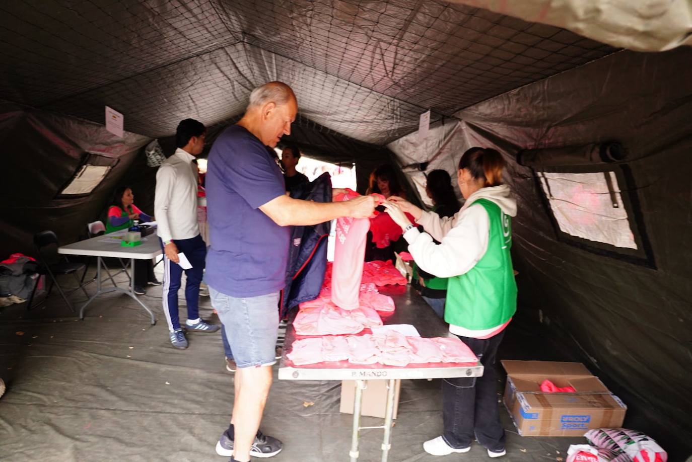 Salamanca 'se tiñe' de rosa por el cáncer