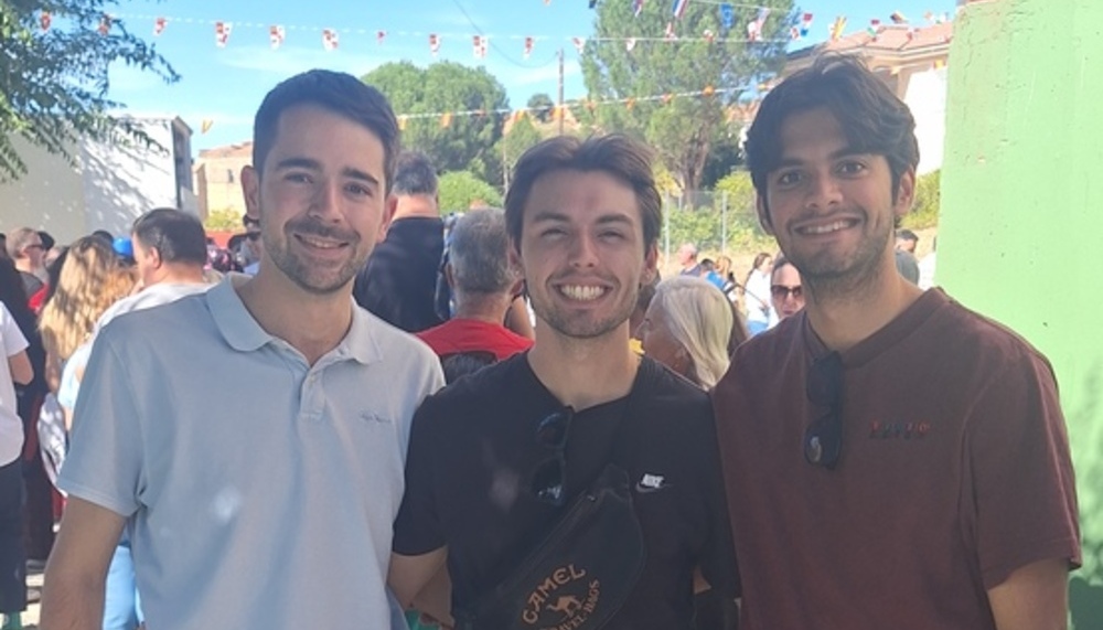 De Michigan a Maello para correr un encierro