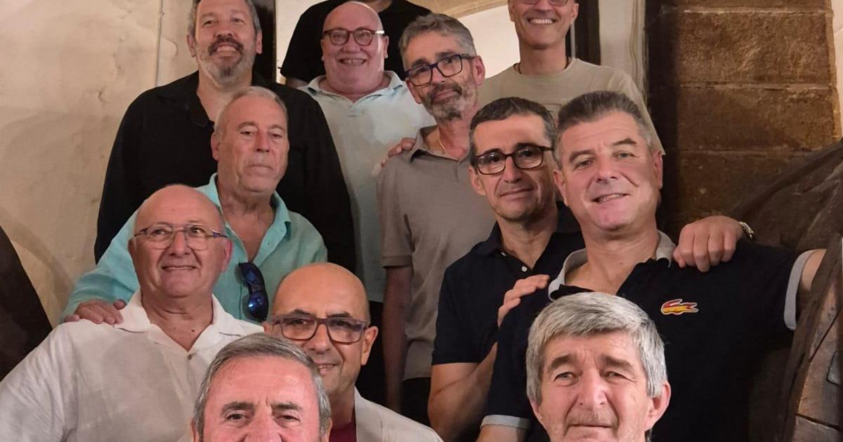 Emotivo reencuentro de los directivos y fundadores del Bàsquet Inca