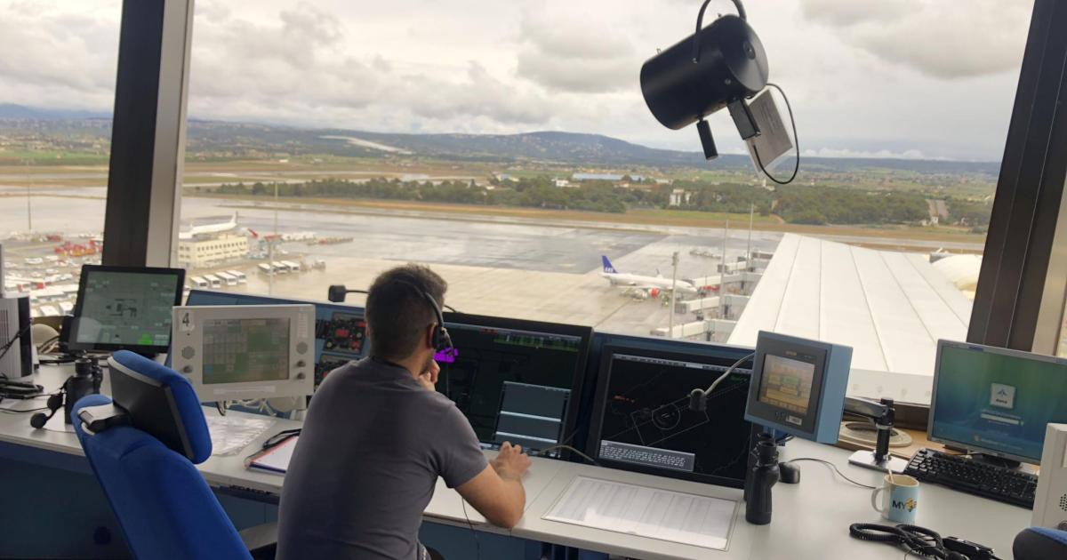 Caos en el tráfico aéreo de Mallorca por la presencia de un dron en las pistas del aeropuerto