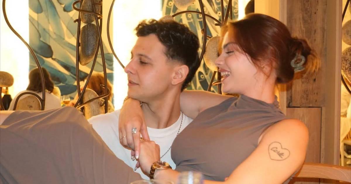 Nadia Jémez, hija del exentrenador de la UD Ibiza celebra su cumpleaños rodeada de su familia