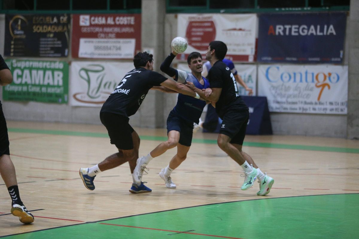 Partido del Valinox Novás en Bueu.