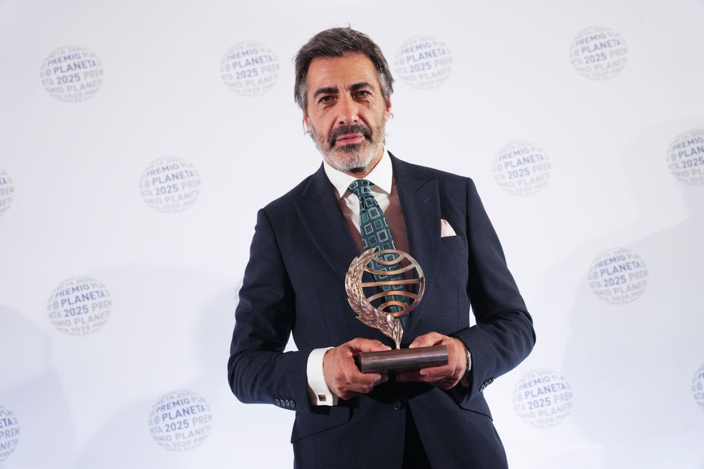 Juan del Val gana el Premio Planeta 2025