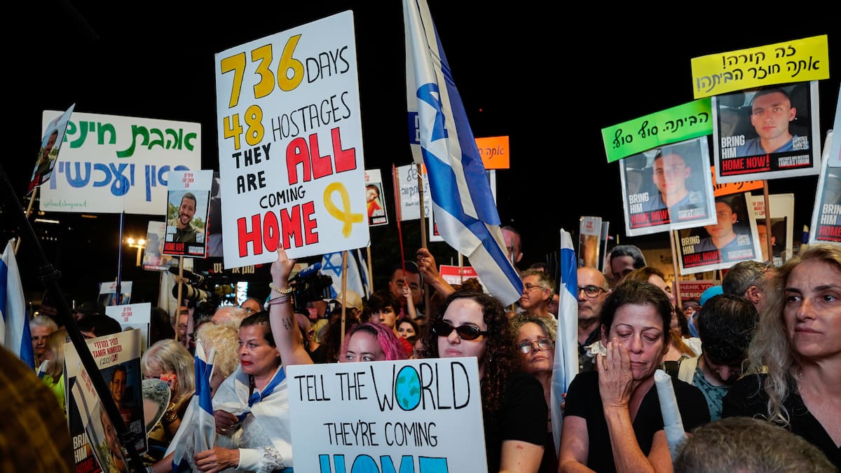 Qué se sabe de los rehenes con vida que liberará Hamás | Internacional