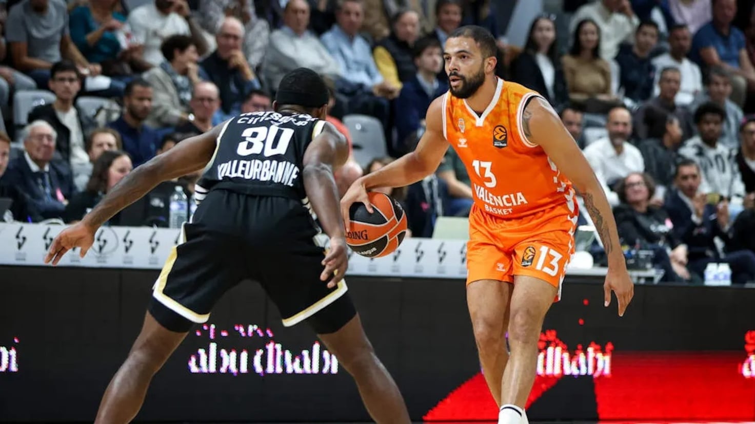 Thompson lidera a un Valencia que sabe sufrir