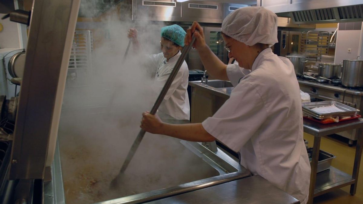 Personal de cocina del complejo Insular-Materno