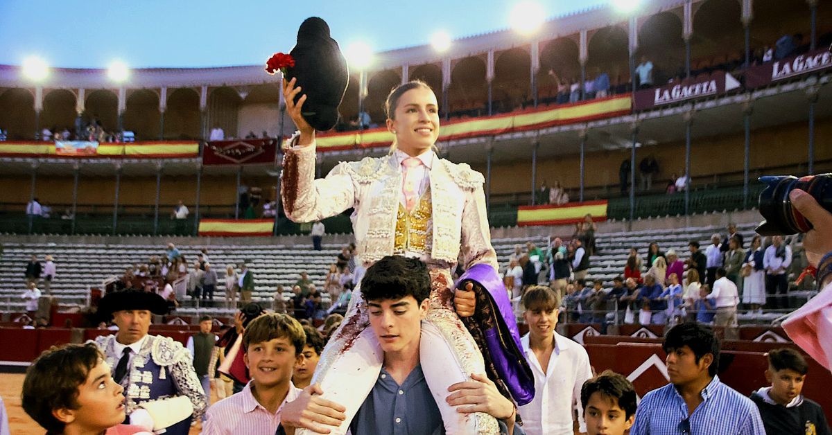 Olga Casado, elegida como el "novillero triunfador" de la Feria Taurina Virgen de la Vega 2025 por la Asociación Taurina de Guijuelo
