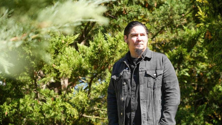 "A veces es necesario adentrarse en la oscuridad, en los miedos más profundos del alma, para ser libres”