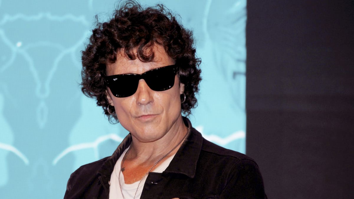 ‘Los suaves deslices de la lluvia’, lo nuevo de Bunbury que aborda el viaje interior que ha vivido tras la muerte de su padre | Libros