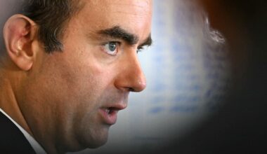 Lecornu propone suspender la reforma de las pensiones en Francia hasta las próximas elecciones presidenciales para evitar la caída de su Gobierno | Internacional