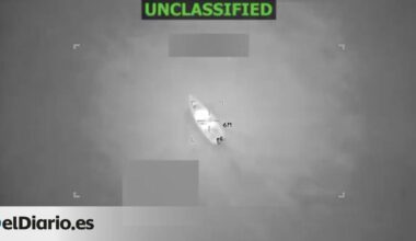 EEUU ejecuta su décimo ataque contra una supuesta narcolancha y mata a otras seis personas mientras envía un portaaviones a la zona