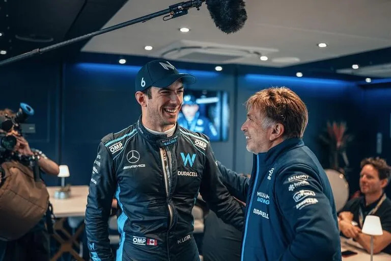 Nicholas fue protagonista de uno de los momentos más icónicos de las carreras de los últimos tiempos (Foto: @nicholaslatifi)