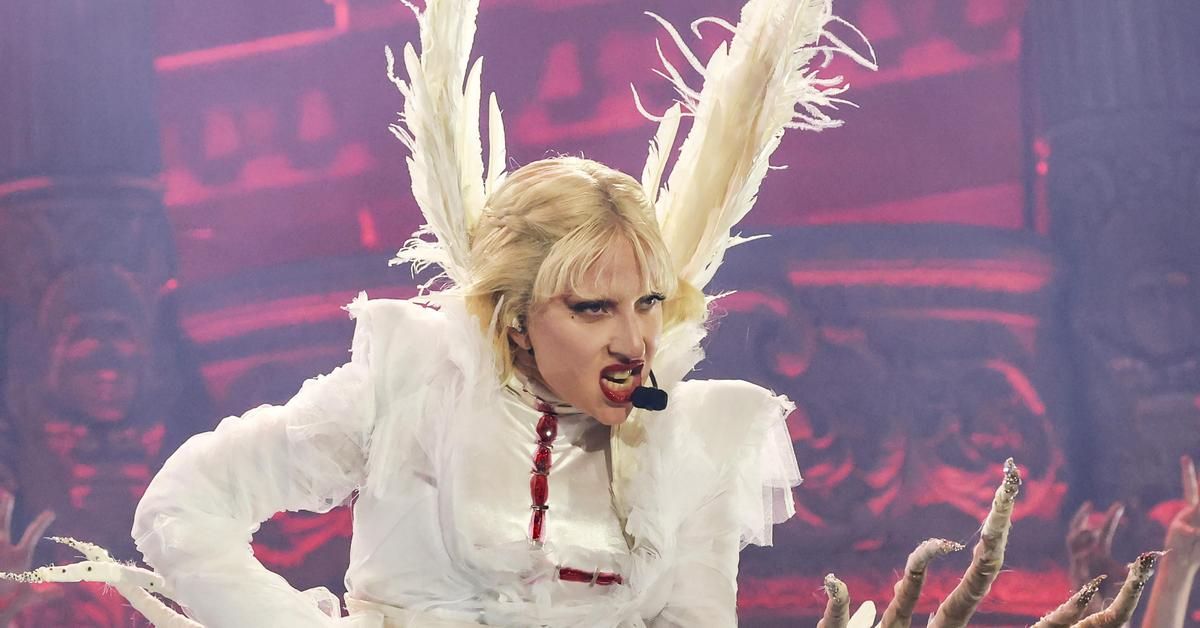 Lady Gaga demuestra en Barcelona que es capaz de reinar hasta en el infierno