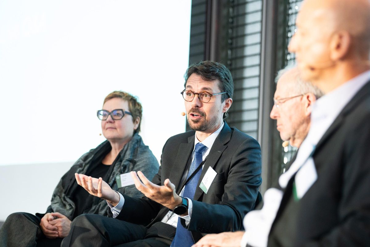 El doctor Pedro Barata durante el encuentro organizado por Bayer durante el ESMO en Berlín