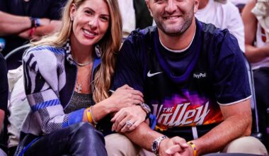 Jon Rahm y su mujer, Kelley, viendo a los Phoenix Suns © Mortgage Matchup Center