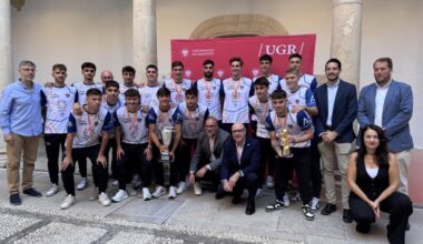 Recepción institucional a la selección universitaria de fútbol en el Rectorado de la UGR - Canal UGR