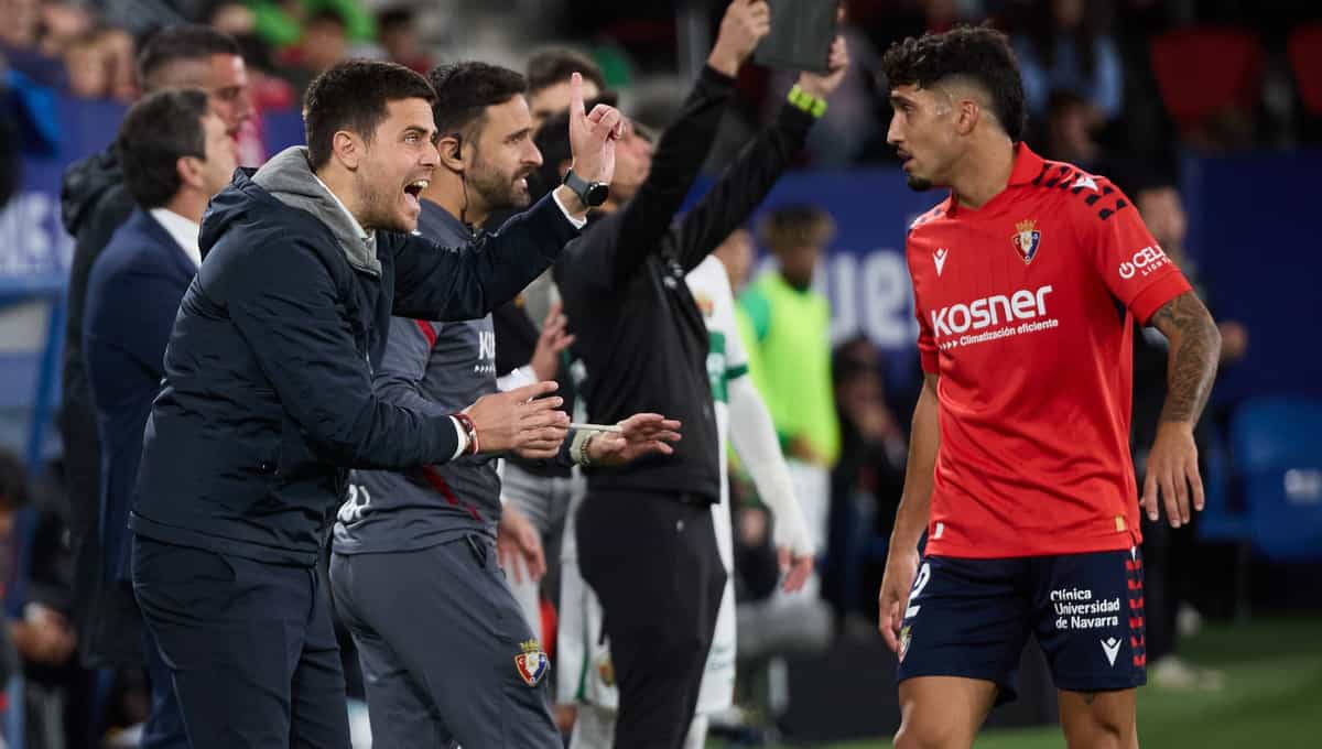 Malas noticias para el Osasuna: grave lesión de Iker Benito y problemas con Víctor Muñoz