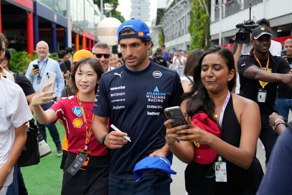 Sainz dice que el paddock se llena de celebridades.