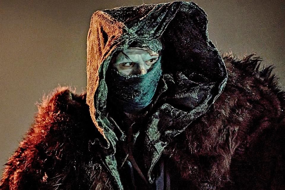 Este jueves estrena en cines selectos de México el esperado filme 'Frankenstein', que obsesionó por años a Guillermo del Toro.