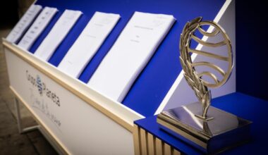 Estas son las diez novelas finalistas que pueden ganar el Premio Planeta 2025