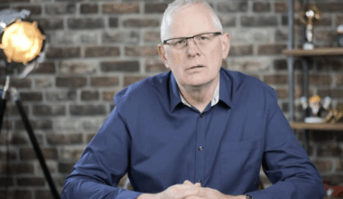 “He leído 997 libros sobre hacer dinero y la mayoría no sirven para nada, pero estos 5 te harán rico”