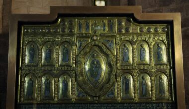 la sustracción del retablo de San Miguel de Aralar