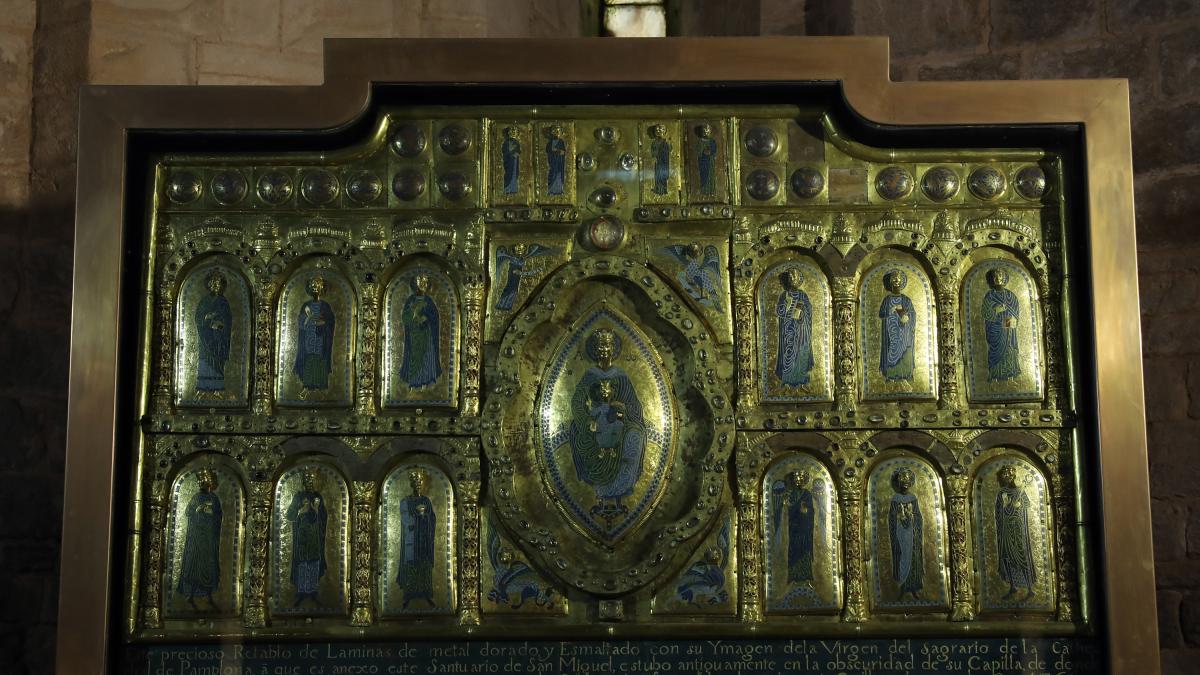 la sustracción del retablo de San Miguel de Aralar