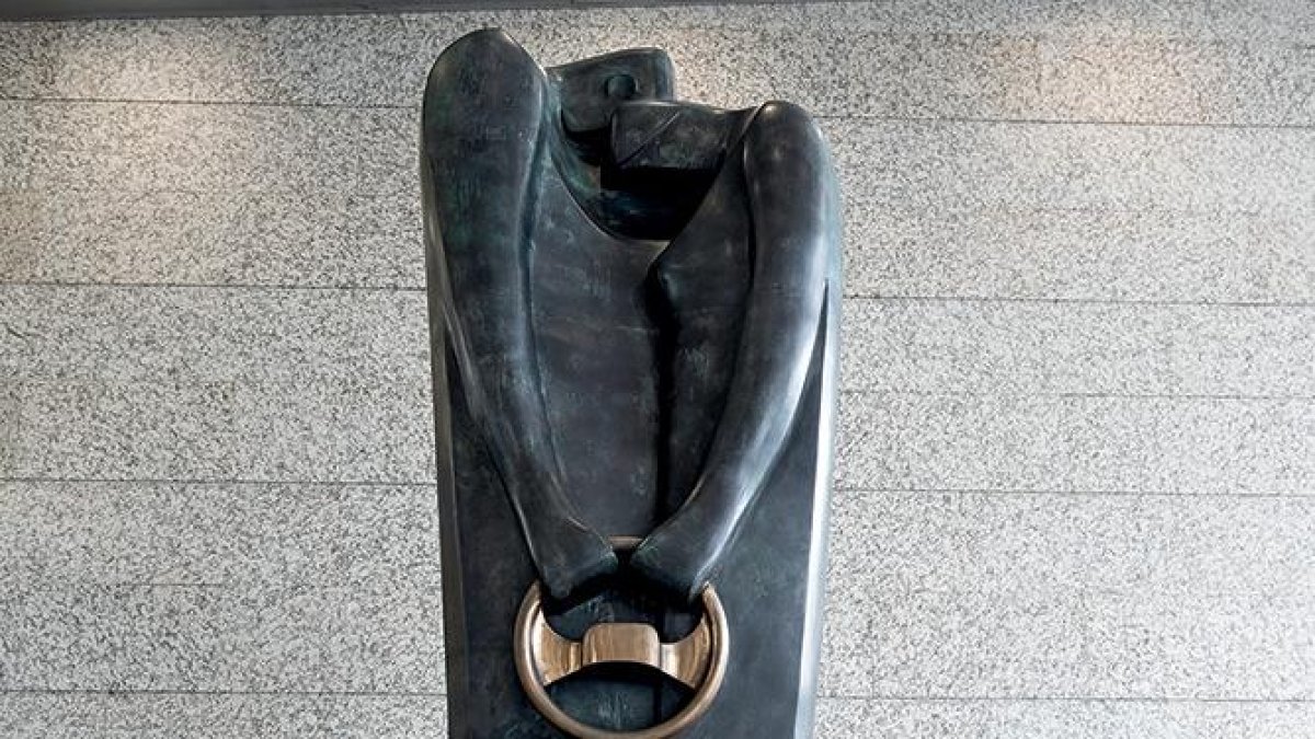 Valladolid estrena una escultura en homenaje a las víctimas de tráfico