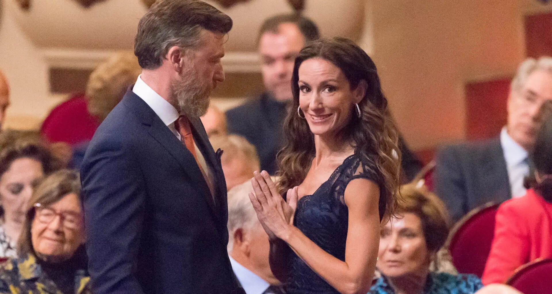 El libro de Gavin Bonnar, expareja de Telma Ortiz, retirado del mercado