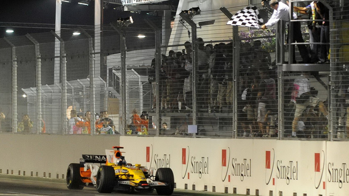 Alonso regresa a Singapur, cita en la que consiguió un récord que nunca le podrán arrebatar