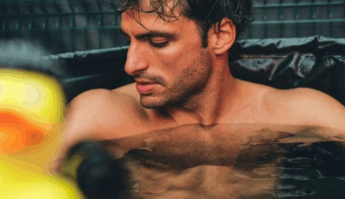 Carlos Sainz revela que el traje tiene fallos y que, "los baños de hielo me los copió todo el mundo"