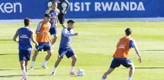 El Atlético recupera efectivos en los entrenamientos, aunque la presencia de Almada y Sorloth frente al Celta no está garantizada.