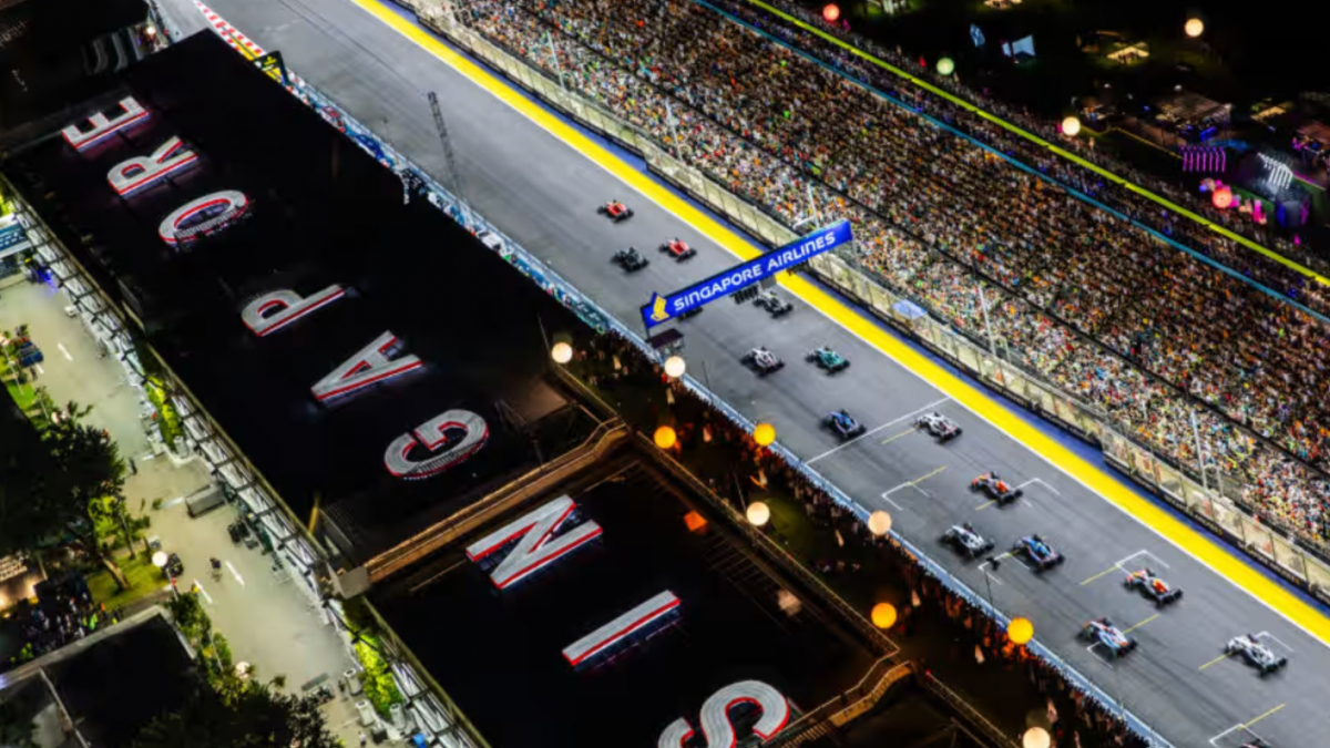 Horario de los libres F1 del GP de Singapur y dónde ver hoy en TV los entrenamientos de Alonso y Sainz