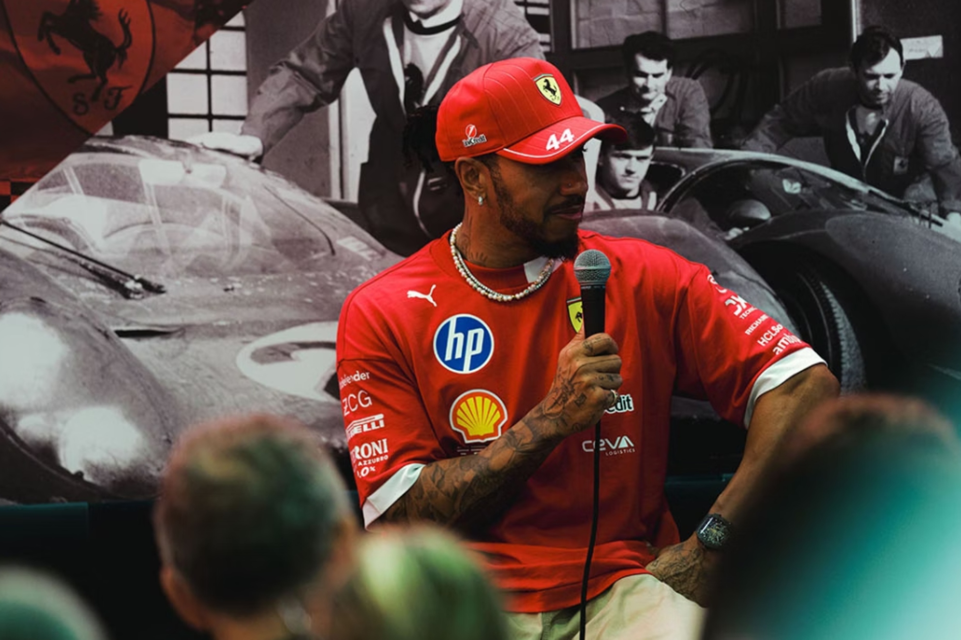 Hamilton en el primer día del GP de Singapur.