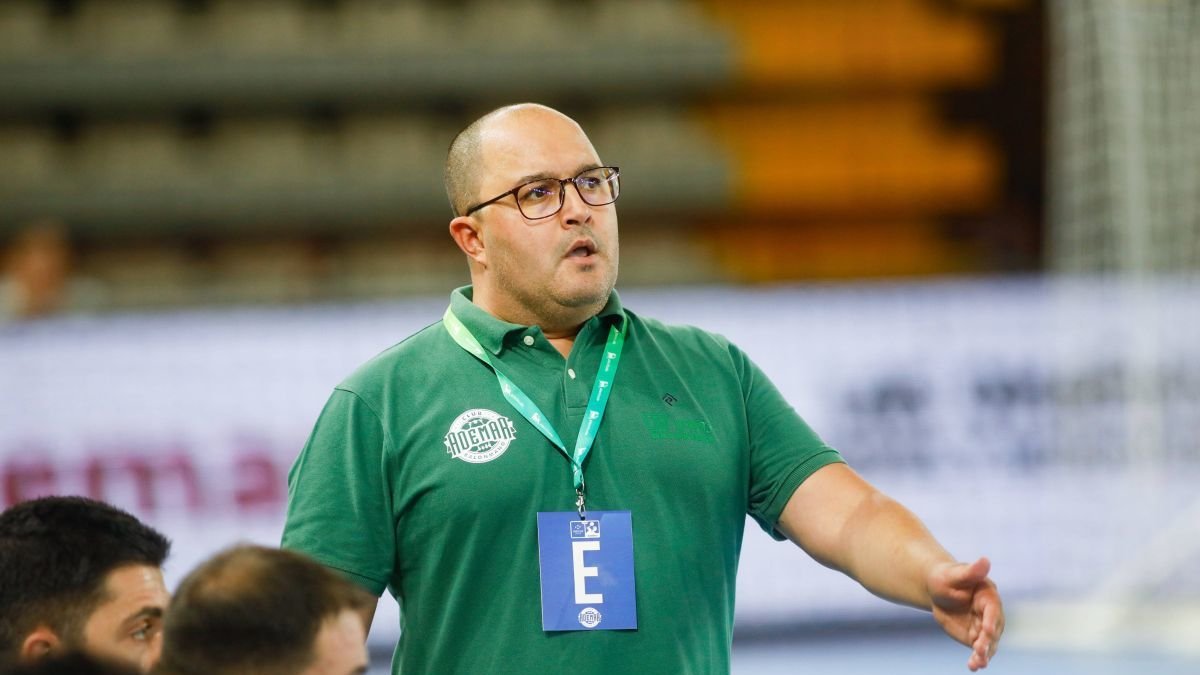 Gordo en un partido del Ademar de esta temporada.