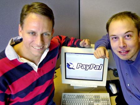 Peter Thiel junto a Elon Musk en la fundación de PayPal.
