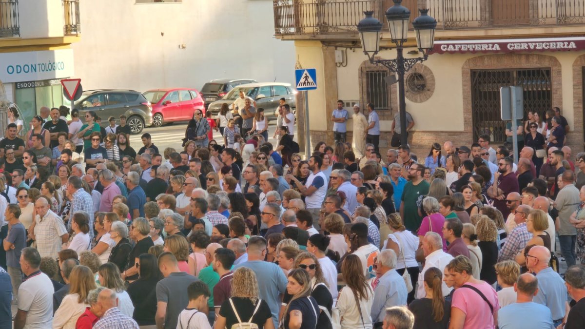 Berja sale a la calle para pedir justicia tras el crimen de Antonio Campos