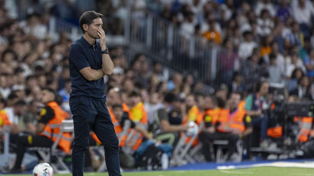 Marcelino, irónico sobre el arbitraje: “Algo pudo pasar, ¿no?”