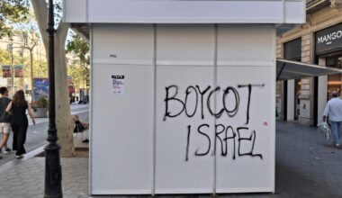 En peligro la Fira del Llibre Vell tras los daños provocados por la manifestación por Palestina