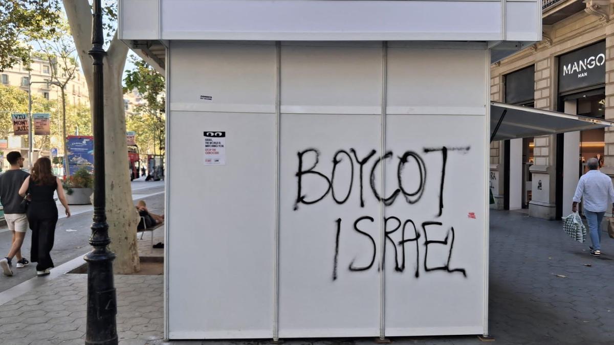 En peligro la Fira del Llibre Vell tras los daños provocados por la manifestación por Palestina